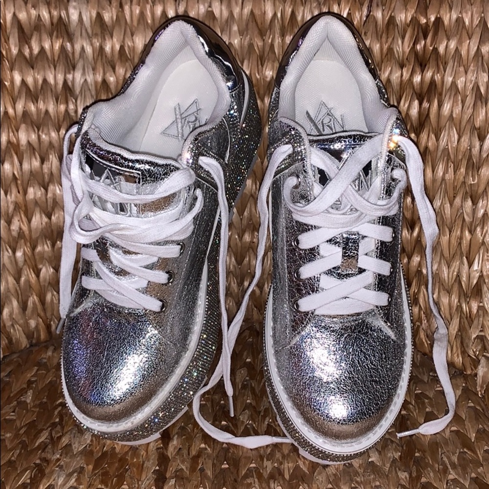 NIB YRU 💎Crystal LaLa Platform Sneakers💎💧 - Picture 6 of 8